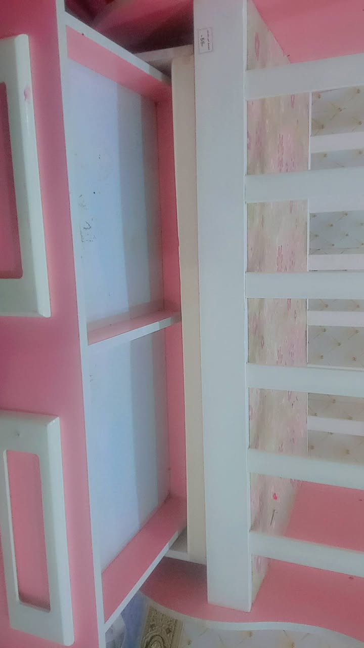 السلام عليكم للبيع كاروك ب٦٠ وبي مجال استعمال قليل ماخذته ب١٥٠ والايباد ب٥٠ وبي مجال فقط سماعته عطلانه كولشي مابي اتصال *********** مكان ابي غرق
