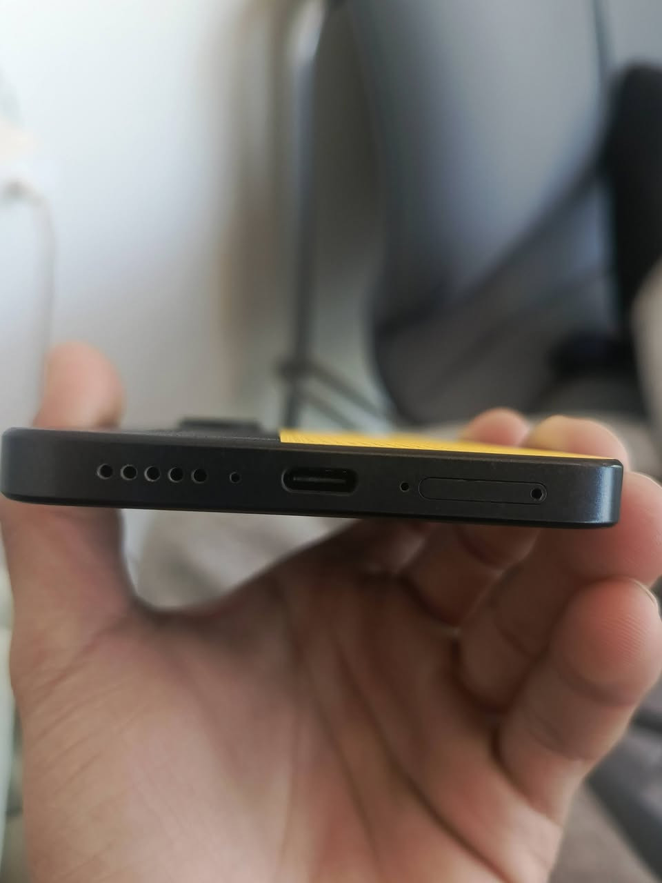 Poco X7 pro
تلفون جديد
 ذاكرة 512 
العشوائية 16
120فريم بل بوبجي
وبل بيس هم يشغل اقوى فريم
شحن سريع شاحنه 120W تجي ويا يعني نص ساعه يفول 100
*********** مكاني بغداد
