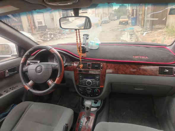 سلام عليكم ورحمة الله وبركاته 
اوبترا موديل 12خليجي السياره جديده معنه الكلمه كير ومحرك مال حاويه صار شهر من شادهن صدر امامي خلفي خير من الله السياره بيها صبغ خلف البك لايت السايق على كد شبر اماشرعليه تبريد ثلج تدفأ داخل. نظيف رقم انبار بسمي تحويل مباشر مكانه بغداد حي الجهاد الرفاق سعر 90$ بيها مجال جدا قليل هاتف 
***********
***********
السياره ماشيه قليل 145الف بس امدل دشبول ما الساعات لان عطل كيج البانزين والكيلو متر بدلت والحد كوري اصلي مال تفصيخ ماشي اهواي يقره
