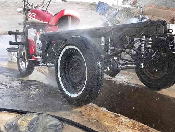 سلام عليكم
من راخصت ابو الكروب 
هي ستوته عل كل عيب 
مديل 18 محدث 24 
بس بدون محجل 
وثاني شي بس بريك ما بيه ول باقي 
عل كل عيب *********** 
السعر 850 وبيه مجال الطيبين تعال وتدلل 
المكان الاسحاقي
