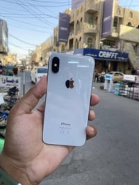 آيفون X • ٦٤ • فيس ايدي واقف