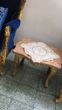 طاولة مرمر • مرمر