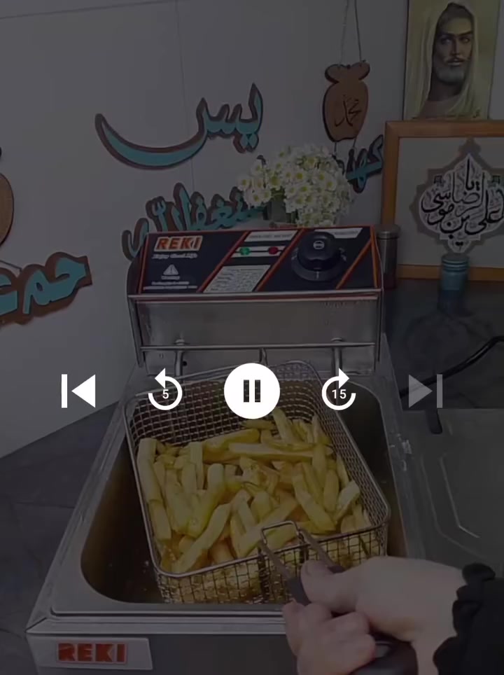 تصفيه قلاية زيت كهربائية ريكي
REKI - سعة 6 لترسعة كبيرة 6 لترتكفي لتحضير وجبات عائلية أو تجارية بسهولة.

قدرة تسخين عالية 2500 واط تضمن تسخين الزيت بسرعة وتوزيع حراري متجانس.

تحكم دقيق في الحرارة من 60 إلى C200 مع مؤشر ضوئي يوضح التشغيل والتسخين.
بسعر (49000) و التوصيل مجاني


**إذا كنت صاحب هذا الإعلان وتريد حذفه لأي سبب، رجاءا أرسل رسالة إلى الدعم الفني**