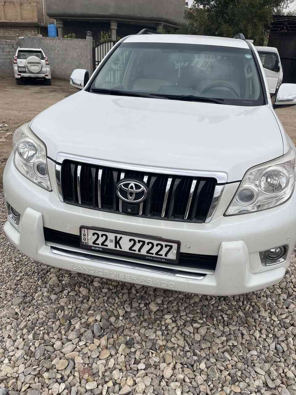 برادو موديل 2012 مكفولة   رقم أربيل الجديد  6 سلندر  السعر 280 وبيه مجال واسط الزبيدية ***********
