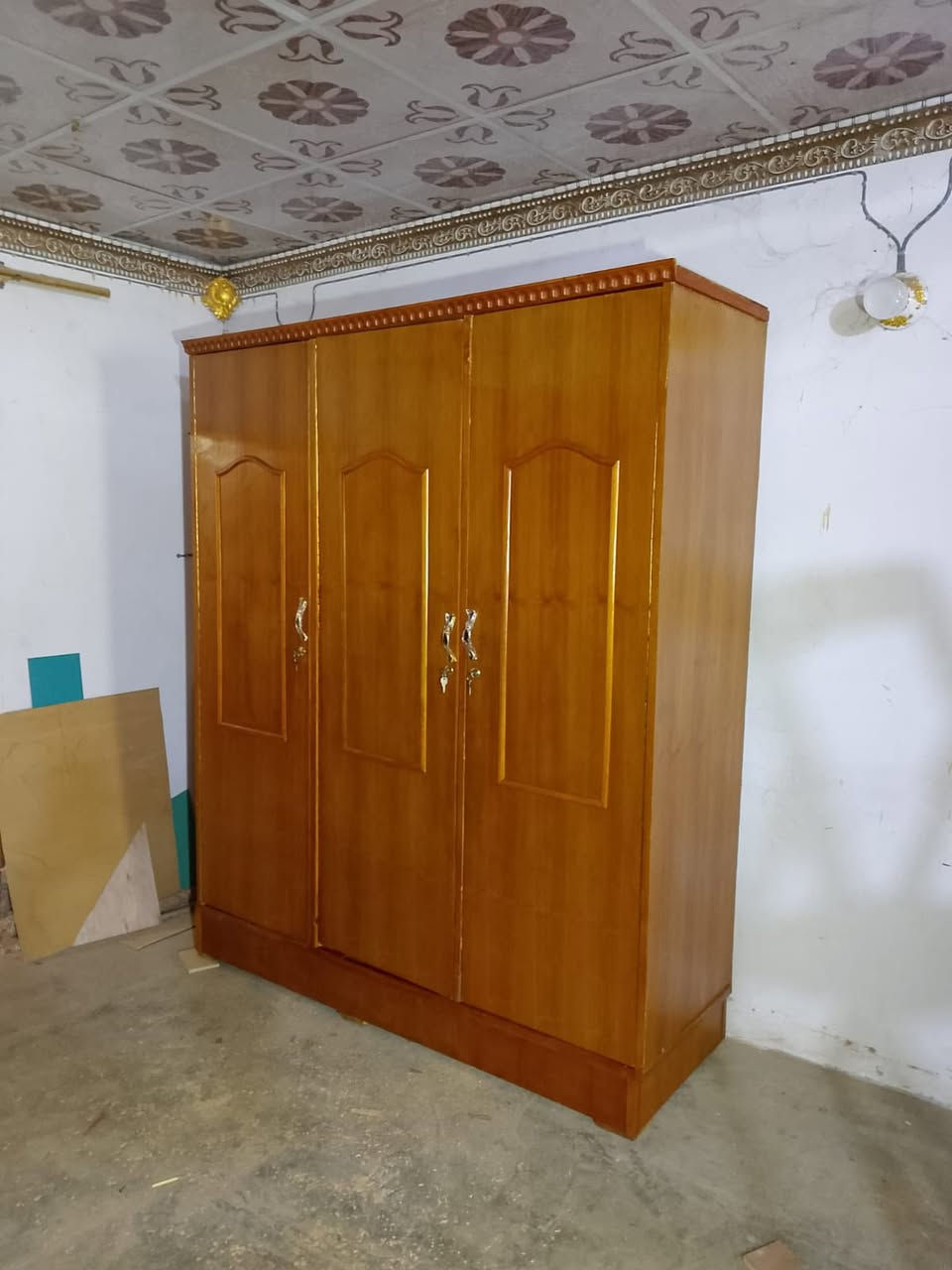 للبيع كنتور 3 ابواب نظيف مابي اي ضرر السعر 165


**إذا كنت صاحب هذا الإعلان وتريد حذفه لأي سبب، رجاءا أرسل رسالة إلى الدعم الفني**