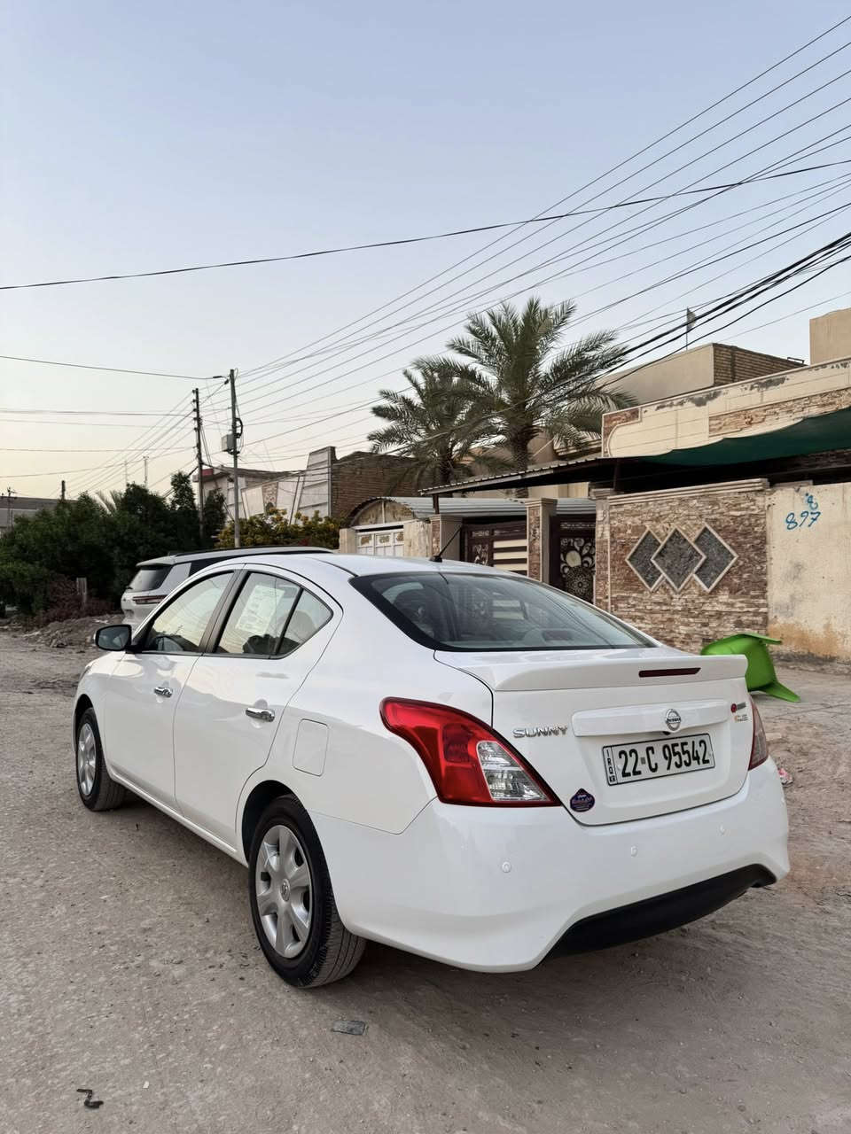 نيسان صني 24 كفاله عامه بدون اي ملاحضه
رقم اربيل باسم شركه تريد تحويل او وكاله 
داخل لون رصاصي 
مكاني بابل شارع ستين 
118$ مجاله بسيط 
***********

