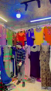 ملابس • متوفرات • معروضات