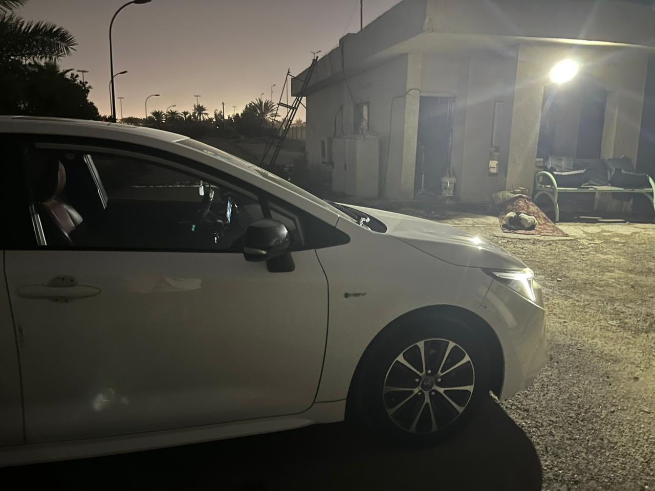 السلام عليكم كورلا ليفين الشكل الأمريكي ماشيه 36الف بيها بارد وملاحظات قليله كلشي موضح داخل الفديو والصور فول عدى الكرسي كهرباء السنويه باسمي تحويل ثاني يوم
المكان:الكراده شارع62
الرقم:***********
السعر:22مليون وبيها مجال
اهلاً و سهلاً بالجميع
