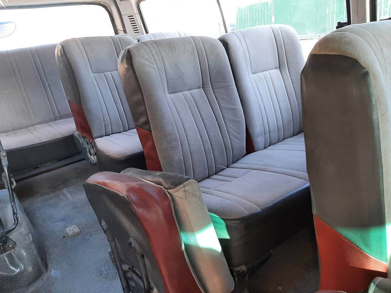 السلام عليكم  فتون ٩ للبيع
رقم انكليزي بغداد رقم شاصي شعار بالتكمه مكينه كير اكسل بحاله ممتازه دوشمه جديده
مكاني بغداد حي أور سعر ٥٠ 
وبيه مجال سنويه ٢٠٣٠
***********
