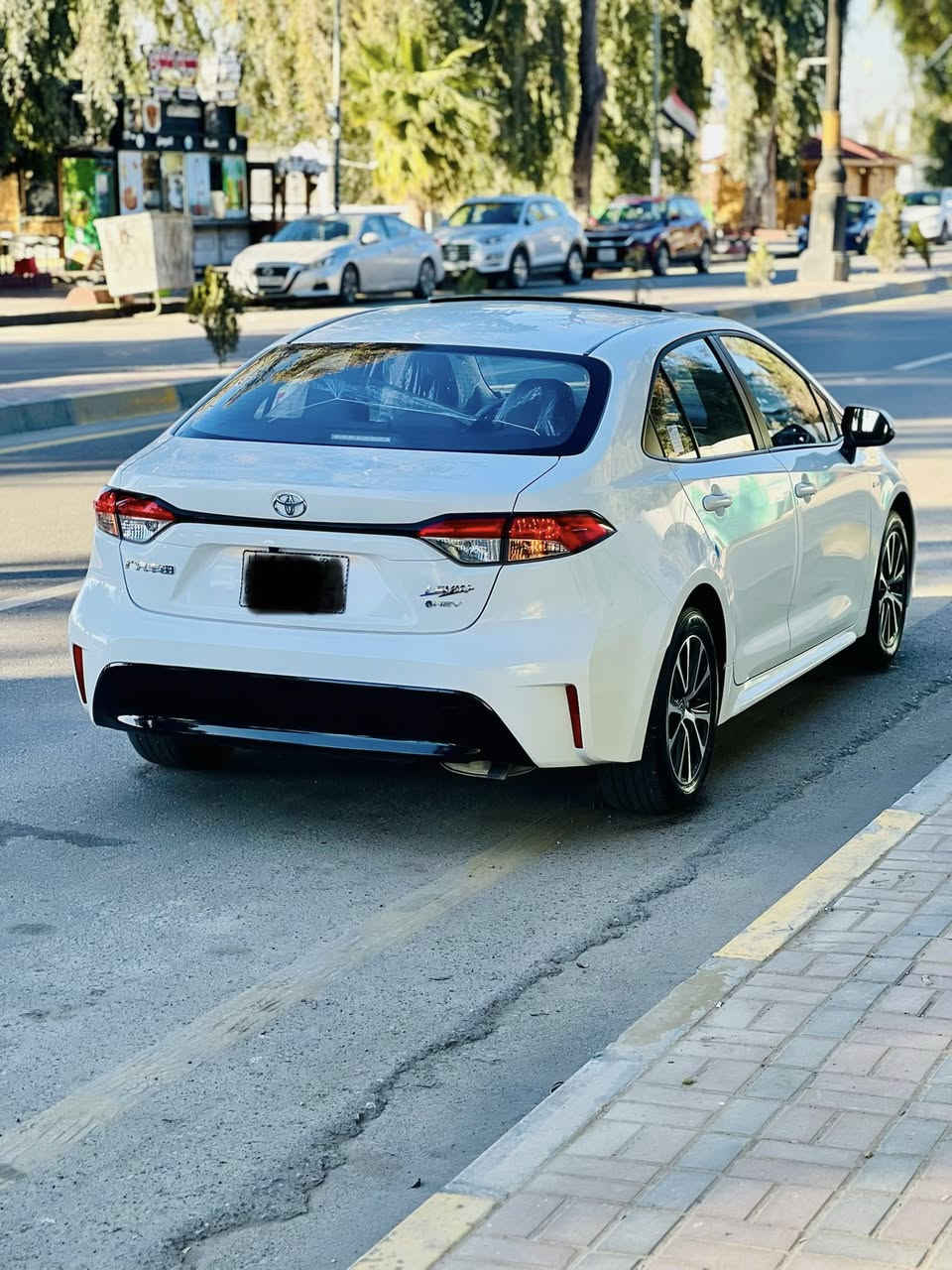 كورلا 2025 هايبرد ✅

سنة الصنع : 2025

مشي السيارة : 11KM

لون السيارة : ابيض 

رقم السيارة : نينوى الجديد مشروع وطني 

حجم المحرك : 1.8 هايبرد 

فول مواصفات : 1/1

1-سلايد 
2-رادارات 360 درجة 
3-بصمة تشغيل 
4-ليد امامي 
5-كيج ديجيتال
6-بصمة ابواب 
7-تحديد مسار 
8-لايت امامي ليد 
9-ويل كب كروم 
10-اشاير بالمري 
11-صندوق بصمة 
12-تبريد خلفي 
13-تبريد ديجيتال 
14-شاشة كبيرة
15-تحكمات استيرن 
16-مثبت سرعة 
17-هند بريك بصمة 
18-اوتو هولد 
19-توقف ذاتي 
20-قيادة ذاتية 
21-ثلاث وضعيات قيادة 

السيارة بدون ضرر وبدون صبغ وبدون تبديل 

مكان السيارة   -موصل-

السعر -157- 

***********

***********
