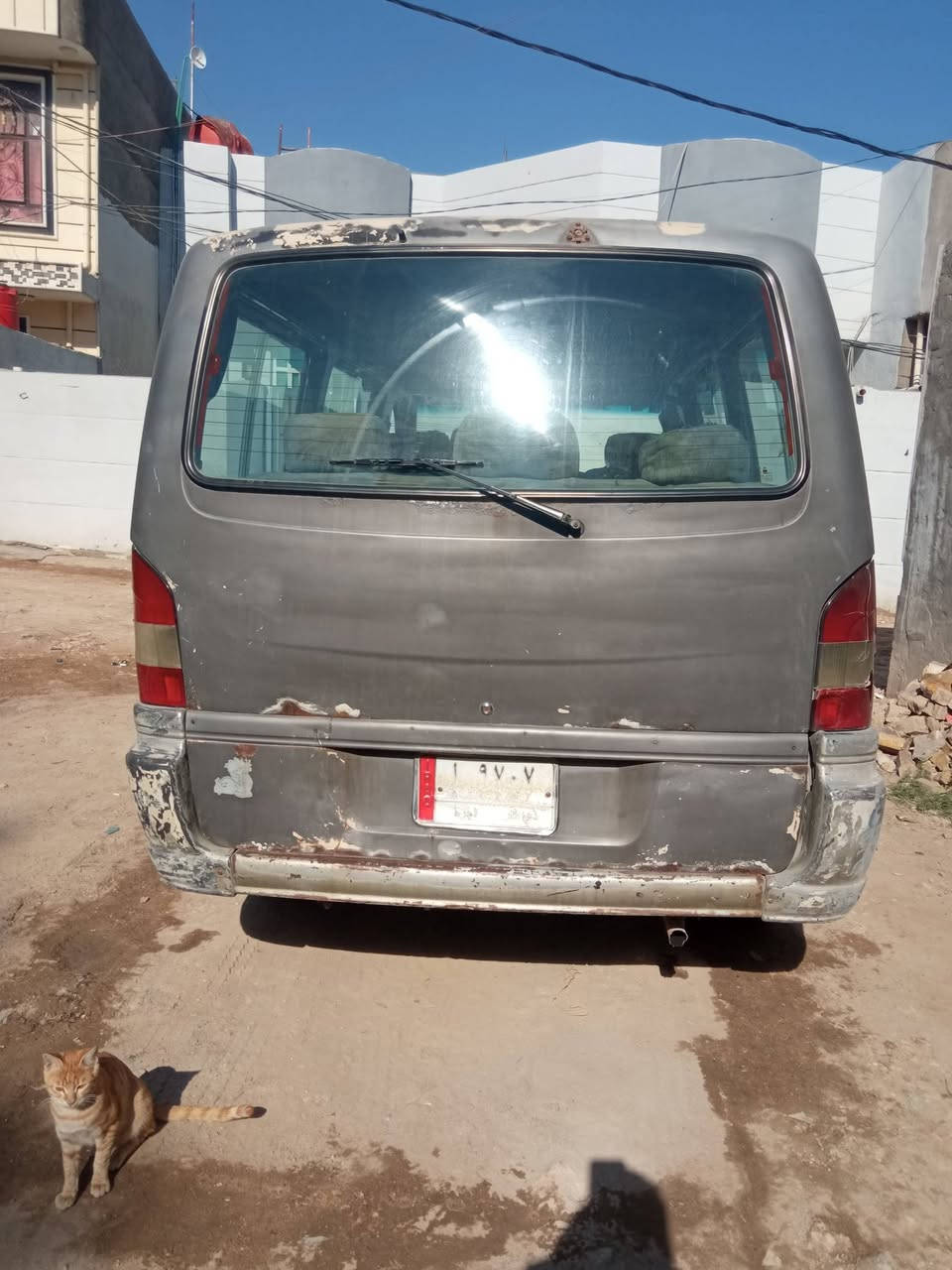 السلام عليكم 
سيارة ستانا للبيع موديل 96 
مصفرة هيئة  وغرامات ...مكينه كايمة 
السعر 32 
رقم الموبايل/ ***********
