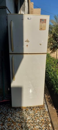 ثلاجة ١٨ قدم • شغالة بالكامل • الحبيبية