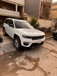 للبيع او مراوس جيب كراند شيروكي  2022. فول المواصفات    Limited  حادث ...