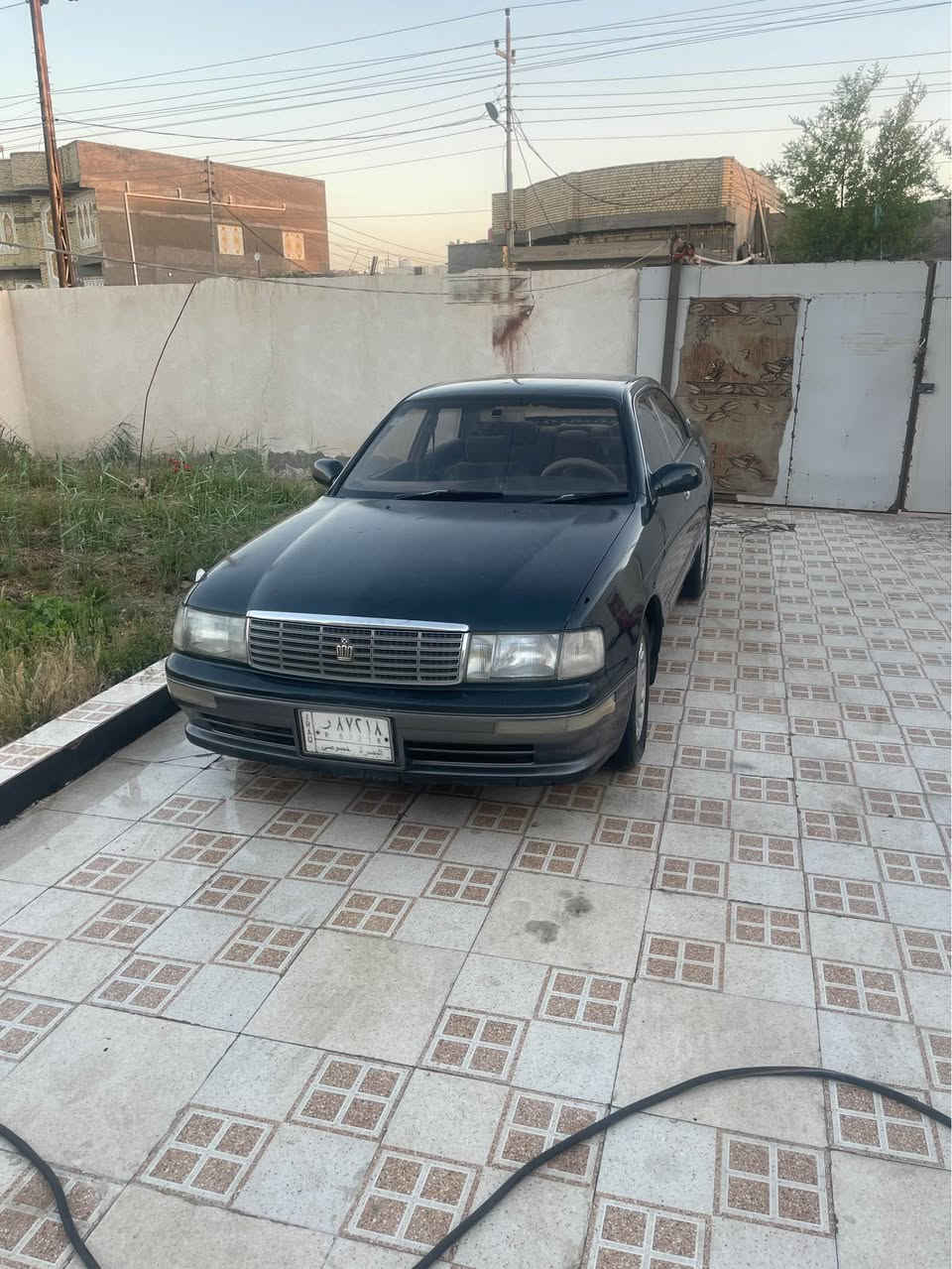 ماشاء الله تبارك الرحمان🪬

البيع فقط بطة فصل ممديل ١٩٩٤ 
رقم بصرة سنوية منتهية 
راعيهة ابن عمي ابو سنوية 
كفالة كصة ونقل جثة وضربة وتصليح وعيب شرعي 
سيارة مكفولة كلش ما عدة الصبغ جانت جاردة ومصبوغة فرن اثر جراد جمالية السيارة جان واكفة صالهة كلش هواي 
ما متعوبة تبريد جان شغل هسة وكف حدادية كلش حلوة 
مكينة وكير ٢٥٠٠ خير من الله 

السعر (٤٢) وبيهة مجال وبخدمتكم 
واليوم السوك كلشي بي شراي تصل وبخدمتك 
مكاني البصرة كرمة علي 
(***********) البصرة, العراق
