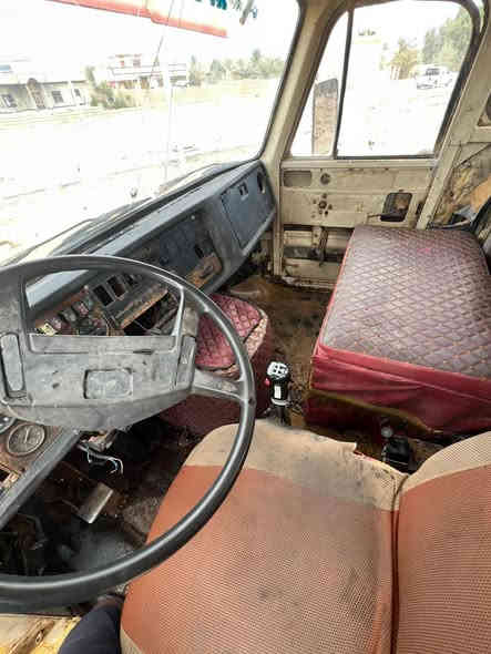 السلام عليكم قلاب ڤالڤو للبيع جاهزة للعمل كير واكسل شرط محرك معمر جديد بيها حصه كاز دبل تانكي
العنوان صلاح الدين بيجي الزوية السعر 48 ورقه وبيها مجال 
للاستفسار اتصل هـ***********
