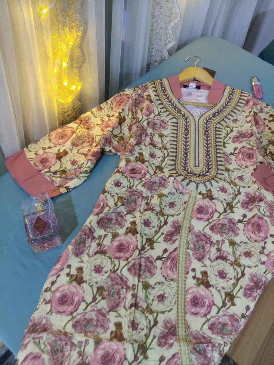 كلابيه رمضانيه 🔥الخامه كشمير تتوفر بثلاثة الوان ♥️ للاستفسار مراسلة الصفحه 🎀توجد خدمة توصيل داخل الكوت وباقي المحافظات


**إذا كنت صاحب هذا الإعلان وتريد حذفه لأي سبب، رجاءا أرسل رسالة إلى الدعم الفني**