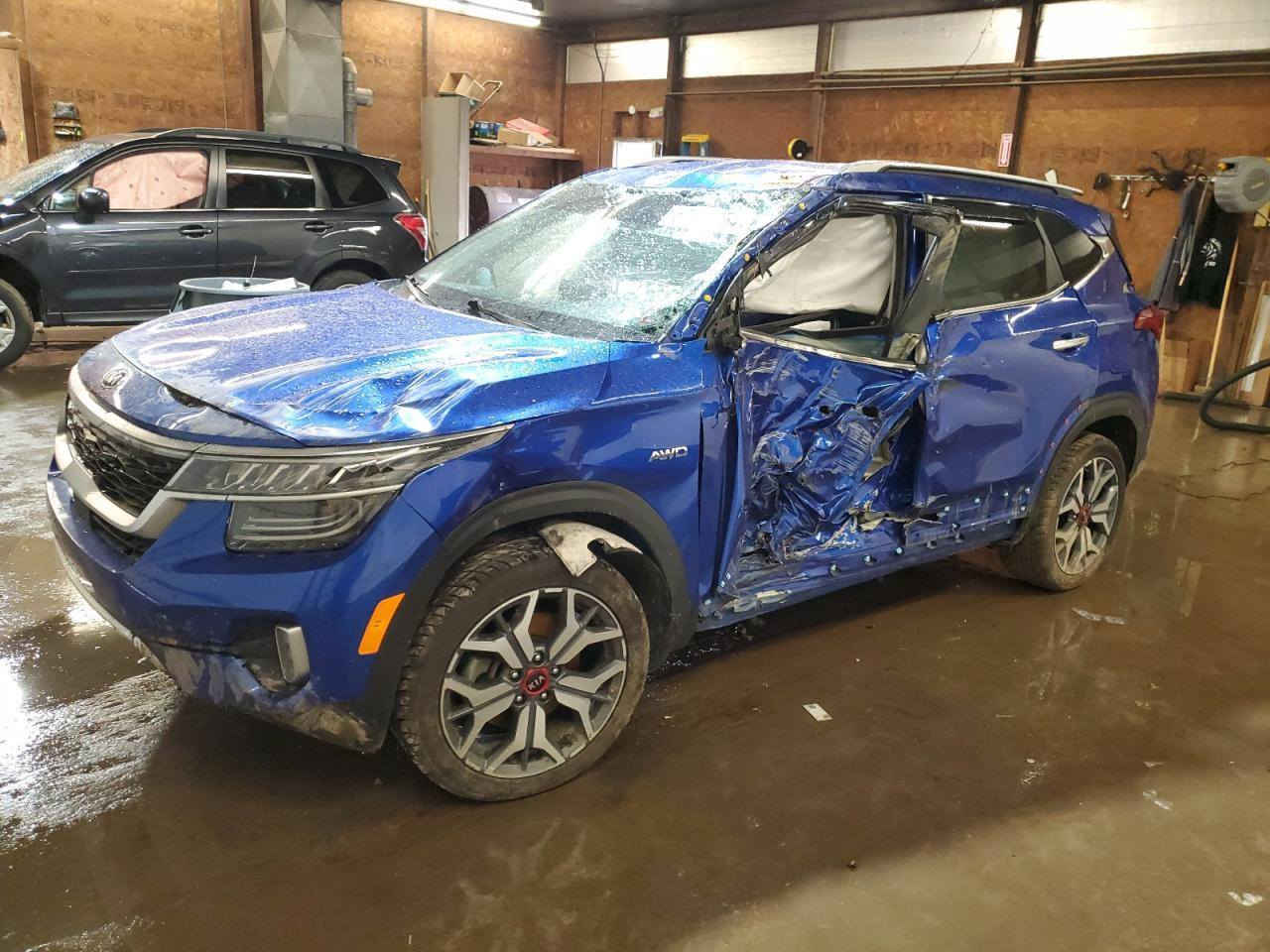 سلام عليكم
سليتوس 2022 وارد امريكي تتوفر قطع غيار السياره للستفسار ***********
