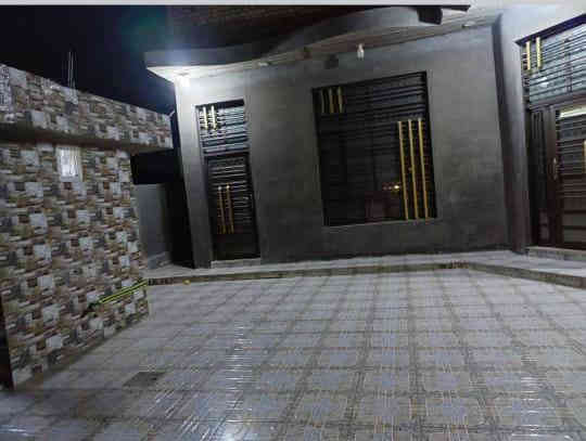 دار للبيع طابو صرف حي بابل قرب التانكي
#مساحه300 متر

غرفتين وصاله واستقبال ومطبخ مجمع صحيات داخلي وخارجي.

البيت فارغ حاليا  جاهز للسكن

مداور ثاني يوم

الاستفسار مراجعه مكتب محسن مزاد محسن مزاد

قرب عارضه المزاد شارع البطاوي

***********. حيدر برهي

***********. حجي محسن
