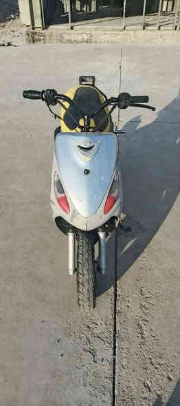 سلام عليكم شباب ماكس منغولي حربي شغالة والكهربايات كلهة شغالة بس ما رابطهة الدراجة مزودة بوشة 55 الشلعة شك الكاع  عوزهة عرموطة مالت هندر السعر خاص ***********واتساب
