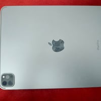 ايباد ١١ M2 • ٢٥٦ • بدل ايفون ١٣/١٤