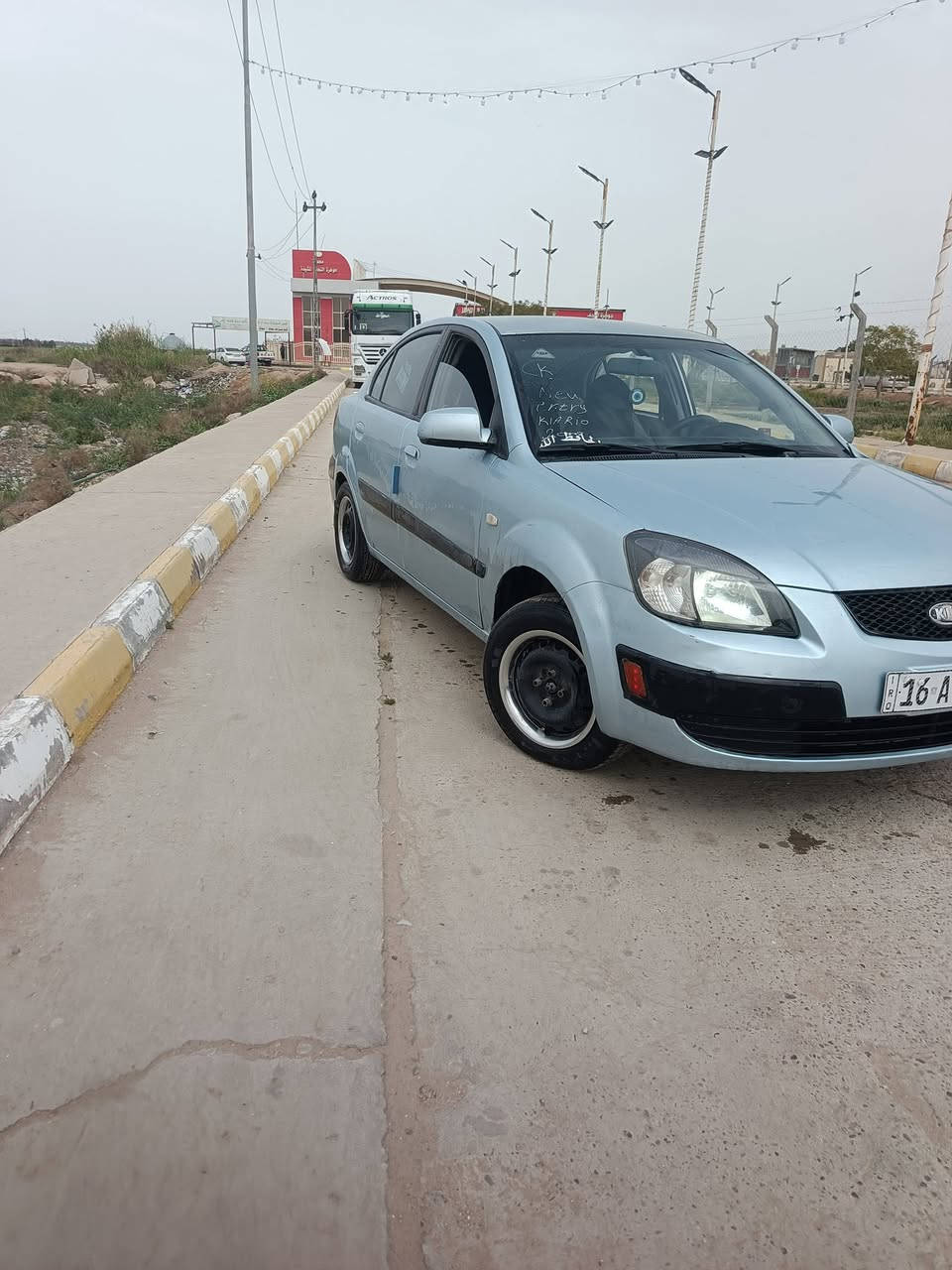 للبيع كيا ريو موديل 2006 وارد أمريكي بيع أو مراوس
سيارة مكينه وكير أوتو وحداديه وتخم تاير وكهربائيات كفاله 
مكينه 1600 شرط لابخار ولاتنقيص سيارة شاشه كامرا جاهزه ورقم قادسيه مميز دولي شرط مداور بيها جاملغ امامي وصبغ( حزام )مكانها نجف كوفه السعر ٧٢ بيها مجال قليل ***********
