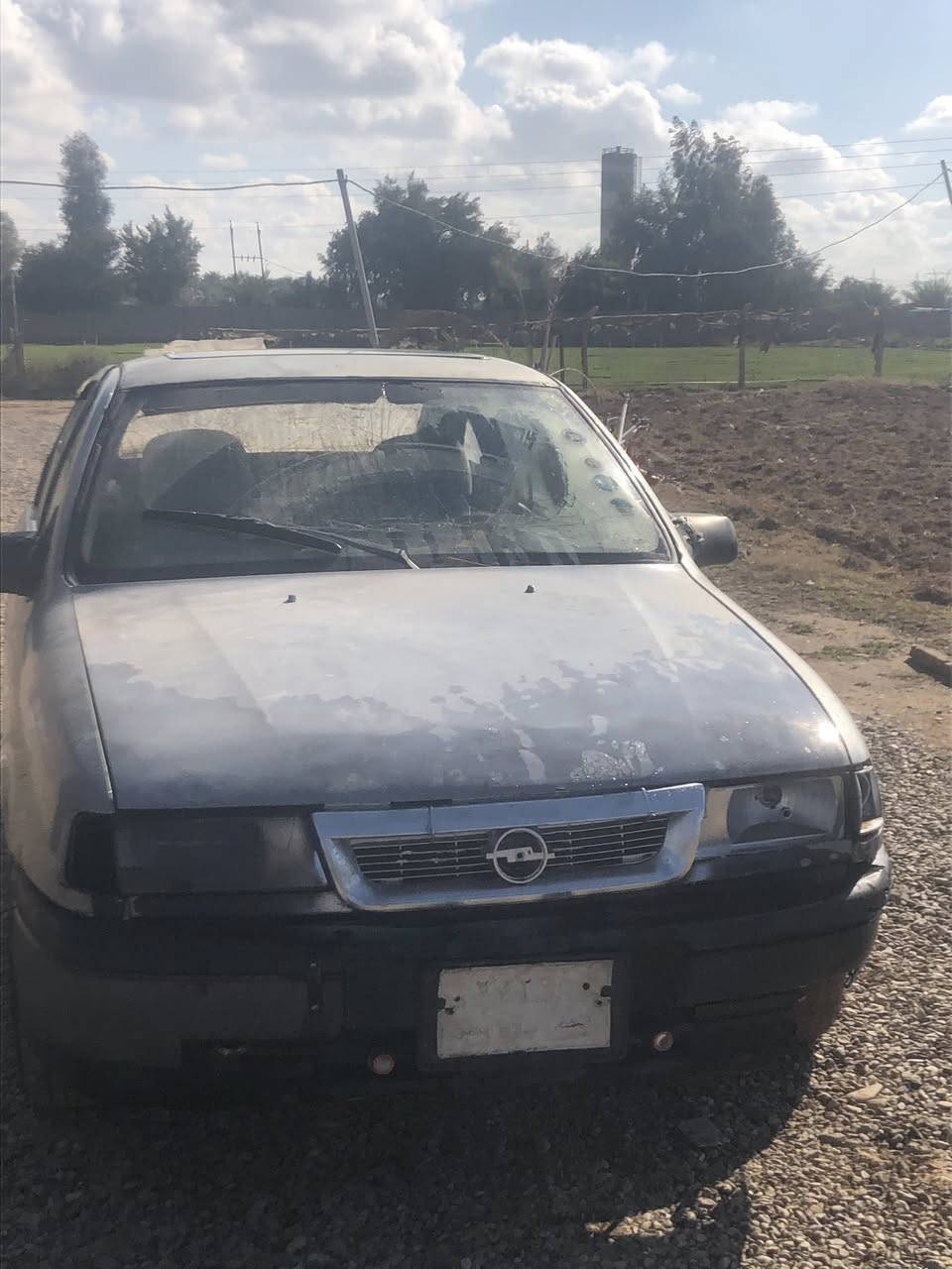 السلام عليكم فكترا ماسحه موديل92 سياره محرك كير شرط كهربائيات شغاله كلها مابيها خياس السياره رقمها فحص راعيها موجود بتكريت بس ماعندي رقمه ابيع عل وضعها هيج سياره عايزها جامه الوره مكاني سامراء السعر10 وبيها مجال او اتصال ***********
