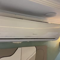 للبيع سبلت توسوت 1 طن انفيرتر السعر 350 مكان الشعب /بغداد   0770079852...