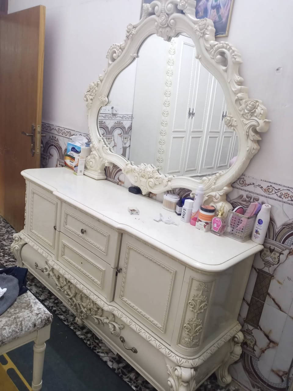 غرفة ماليزيه للبيع بيها اضرار بسيطه سعر 300 وبيها مجال مكان الزعفرانيه


**إذا كنت صاحب هذا الإعلان وتريد حذفه لأي سبب، رجاءا أرسل رسالة إلى الدعم الفني**