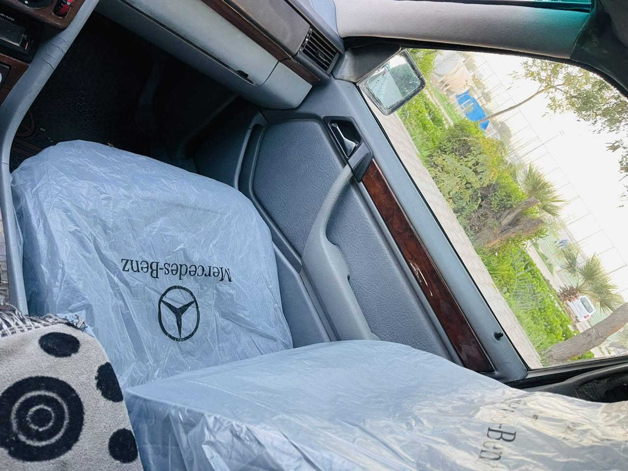 ماشاءالله كل حلال الناس
مارسدس دب 300 فول موديل 92 بلاد رقم دولي وسنوية جديد 2032 محرك بطه 3000VVT شرط دواخل كل جدید صبغ عام جمالیە باقي بلادي کوشن جلد سلايت جام كهربائي تبريد ABS تايرات ويل جديد شرط كيرو محرك تحويل غرامة سیارة جاهزه مابيه نقص 
سعر 64 بية مجال  
***********
