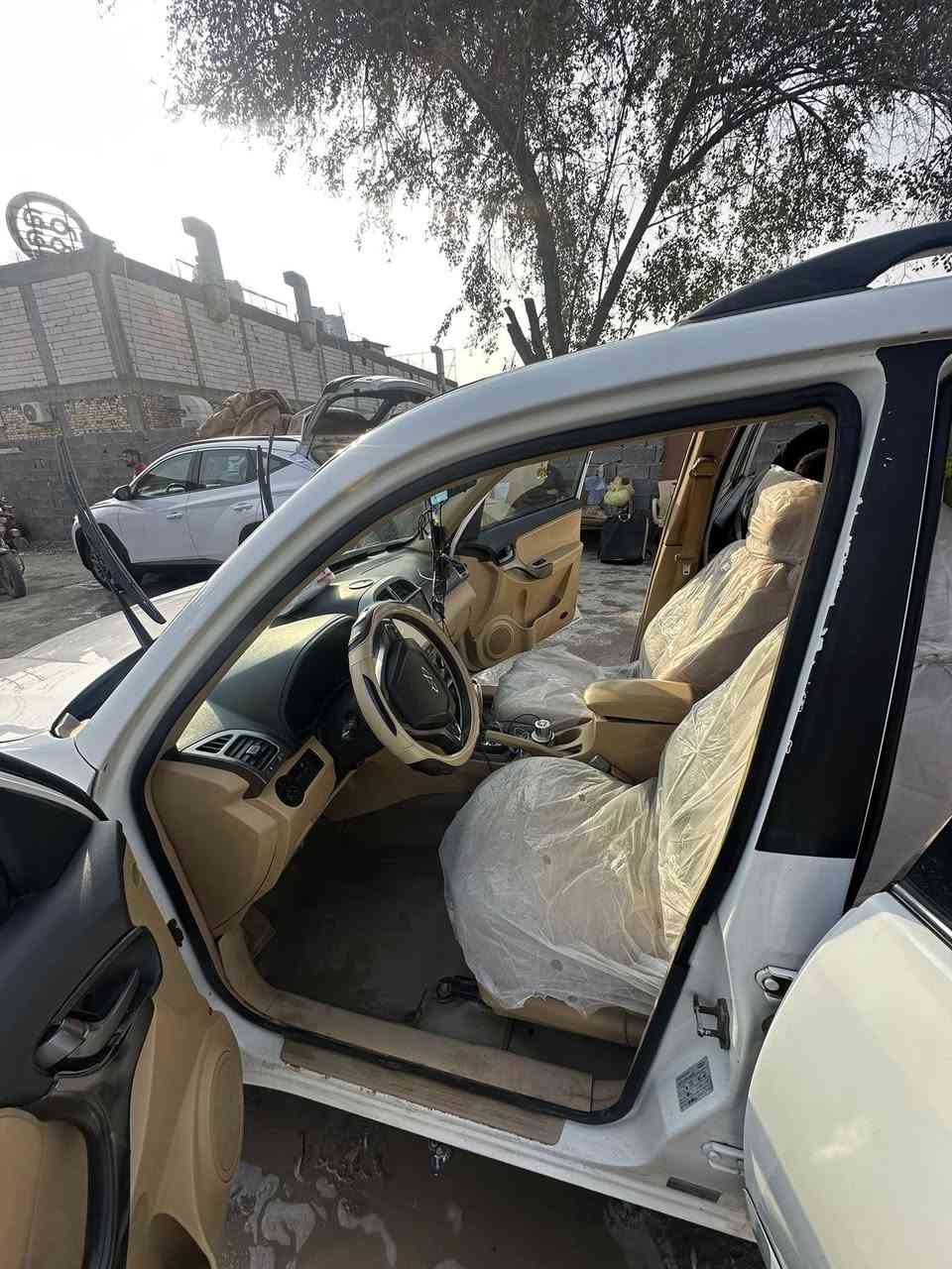 تشيري تيكو للبيع موديل ٢٠١٣. جاهزة من كلشي 
السيارة خير من الله  سنوية ولوحات جدد الرقم الانكليزي الجديد باقي التفاصيل *********** واتساب
