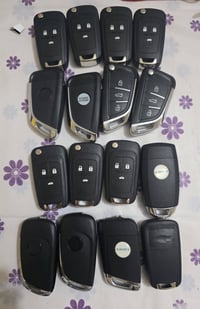 بصمات • ١٦ قطعة • توصيل