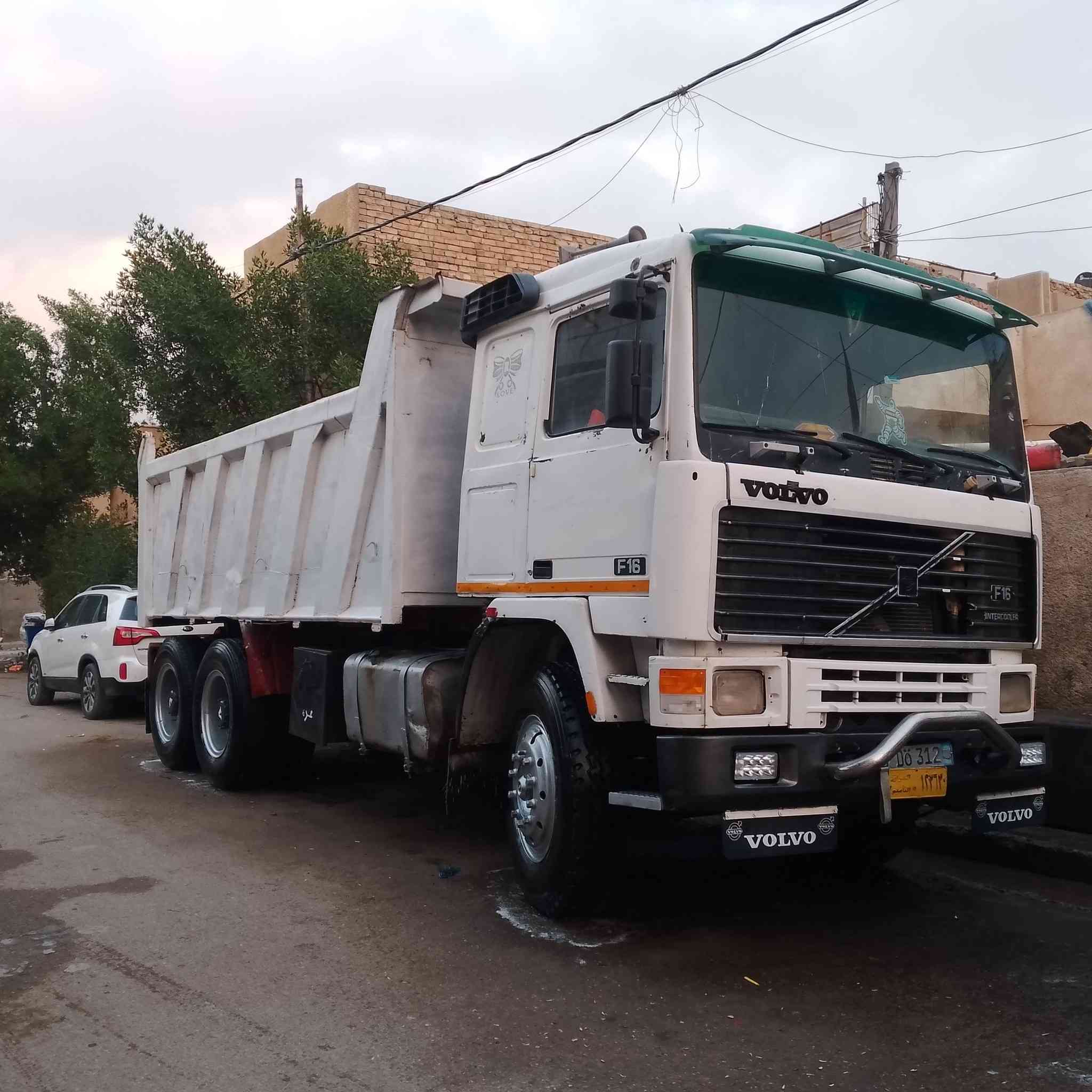 السلام عليكم فالفو البيع مكينه 122
مجموعه فراشه كير 4 ب4 
***********
