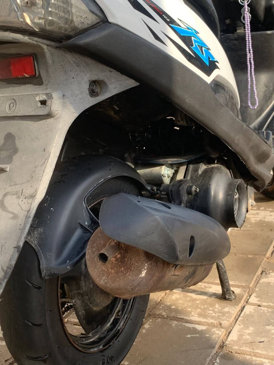 سلام عليكم دراجه ماكس عدله للبيع مكفوله مكينه دراجه خير من الله تجي وشوف دراجه مال جناي وليس مال بياع شراء سعر دراجه(650)وبيه مجال بصيط حك الجيه بغداد مدينه الصدر ***********
