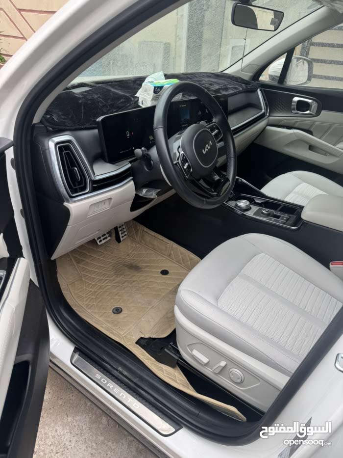 سورنتو 2024 بانوراما وكالة الدولية رقم بغداد مكفوله كفاله عامه مستخدم واحد اخذته زيرو ماشية 23700 كم السعر 315 

للاستفسار : ***********
