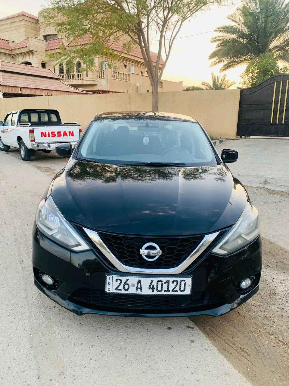 السلام عليكم للبيع فقط نيسان سنترا ٢٠١٩ السياره مكفوله وارد  امريكي بيها بارد فقط براس الجاملغ الأمامي والجاملغ الخلفي  السياره نضيفه خير من الله السياره محرك كير كلة جديد صدر بي شغلات بسيطة تخم تاير جديد تبريد شغال ثلج السعر ١٢٥ عنوان السيارة صلاح الدين تكريت للاستفسار الاتصال على الرقم ***********
