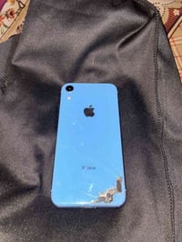 Xrللبيع ذاكرة 128 مبدل بطارية 100 فقط الباقي مكفول فيس ايدي شغال مكاني...