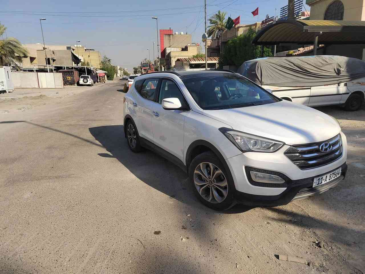 سلام عليكم سنتافي موديل ٢٠١٣  كامل مواصفات فول كل الي بدماغك موجود رقم انكليزي بغداد سنويه الى ٢٠٣١ السياره بسمي مابيه اي حادث مكفوله ماعدا بارد قليل كلش ومكحل ماشيه ١١٤ محرك بلادي السعر ١٧٠  الاتصال ***********
