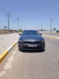 كيا K5 • ٢٠٢٥ • ٩٧الف