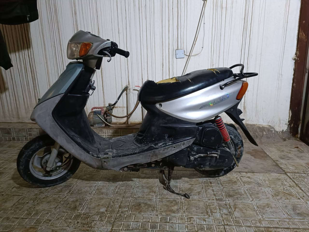 ماكس قشمه للبيع بوسه 49 سعر 270 بيها مجال دراجه نظيفه ***********
