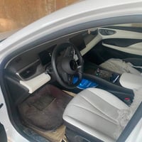 شباب للبيع موديل 25 ماشية 16 الف 07712706080