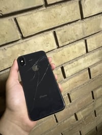 ايفون اكس • ٦٤ • شاشه مبدله