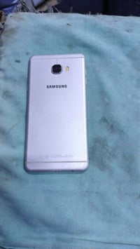 كلكسي C7 • ذاكرة ٣٢ • موبايل