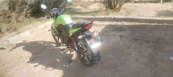 هاوجي موديل 23 مكمرك السعر 15وبي مجال المكان حديثه التواصل ع رقم ***********
