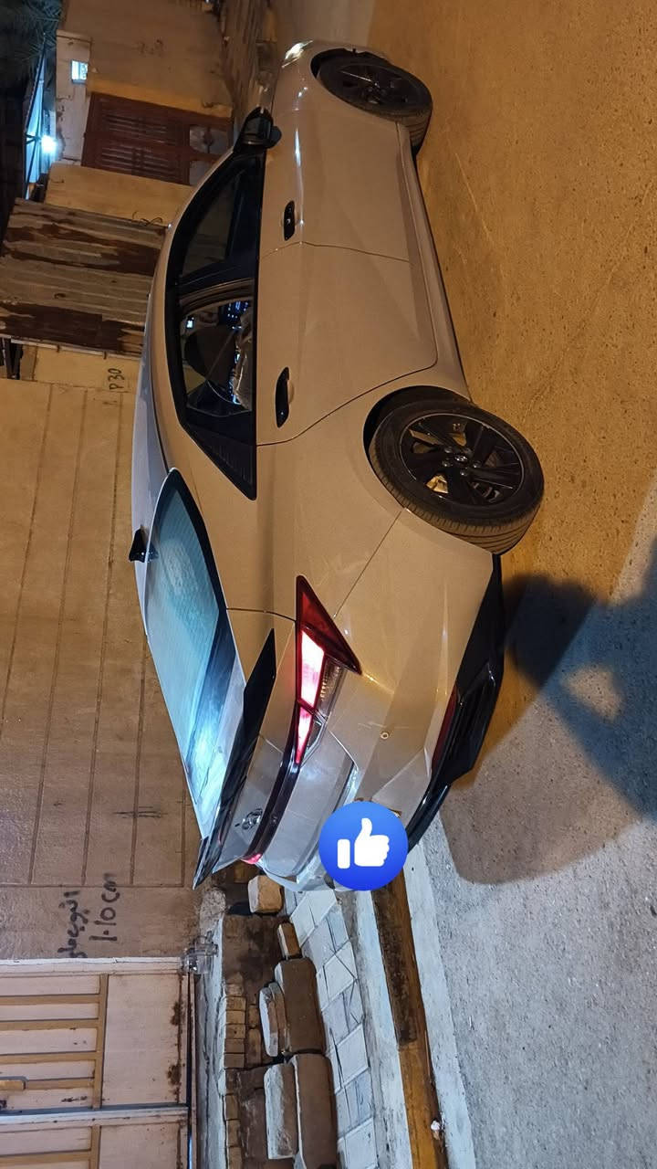 النترا 2022 امريكي 
مكينه 2000 فول مواصفات 
تحكم كامل قيادة ذاتيه
ذي قار انگليزي معوقين وكاله ثاني يوم
الضربه مرفقه بالمنشور باب السايق مبدل فقط صبغ جاملغ وباب السايق والباب الخلفي جهة السايق 
ماواصله للداخل الضربه ضربتها البلاد جهة السايق مدكر وبنيد راجعات ع البارد كلش بسيطات شبر مامحسوبات اصلاً 
السياره كلش جديده ما شاء الله وجاهزه ع آخر حبه
تخم تاير جديد ادامه كامله ماشيه 74  
مكانها سوق الشيوخ ***********
