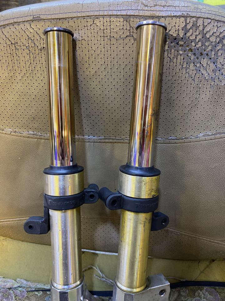 سلام عليكم 
تزويد للبيع اسعار مناسبه
صدر ذهبي RGS حته الستيل الفوك ذهبيه ابو لقفاله
بوشه 59 كوسو رمبه
فج 4 بساتم جوزي معى التطواله
عقل RC ابو النمر يتبرمج عله اي دراجه فحل او لد نوزل
تطواله فج بلادي
تطواله صدر dy 
عضمه زركه nsy اصلي
مروحة كلج امامي رياضي نضيفه 
جويتر 34 جبير مع الدكشن مطابق
اسعارها مناسبه اتصل اول تفضل خاص وتدلل
مكاني بغداد الاعظمية 
رقم الهاتف ***********
