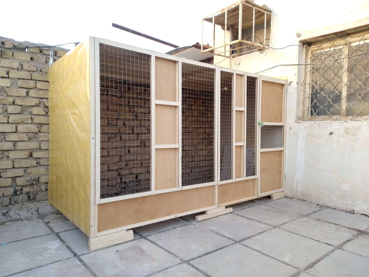 ياالله
تم اكمل قفص لاحد الاخوه الطيبين
شغل شرط المتانه 
قياسه العرض 250 
الارتفاع 140 
النزال 120 
للاستفسار تفضل خاص وتدلل
*********** واتساب
