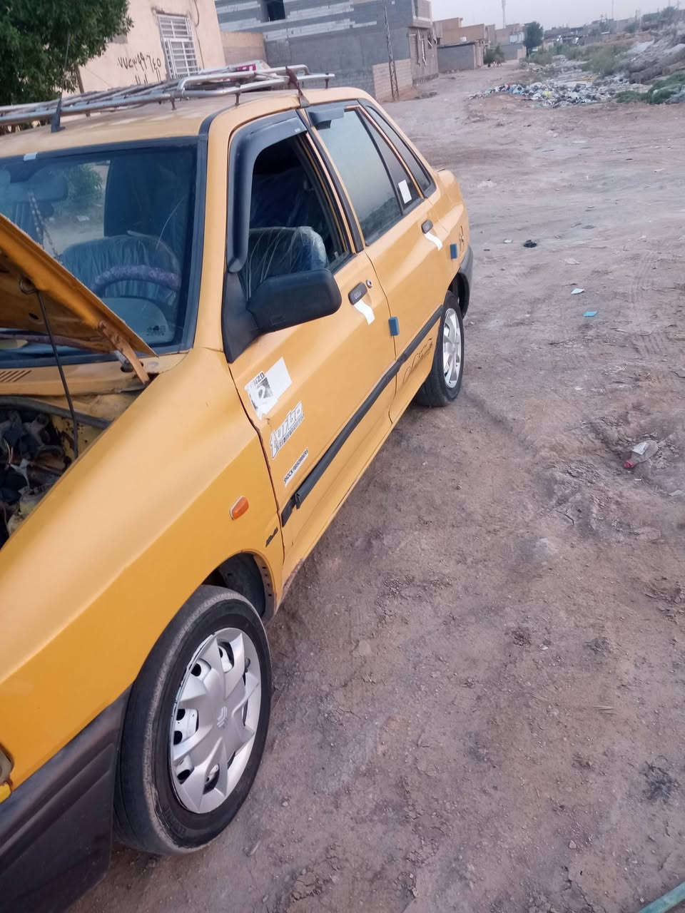 سلام عليكم سياره سايبه موديل 12 مكينه جديد كير بس الرابع يفلت كهربائي دواخل باتري داينو جديد حداديه نضيفه سنويه لسته اوعشرين ساقطه بدون راعي اتكفلك سرقه اوطلب سعره 13اوبيه مجال قليل مكانه اطوريج رقم ***********
