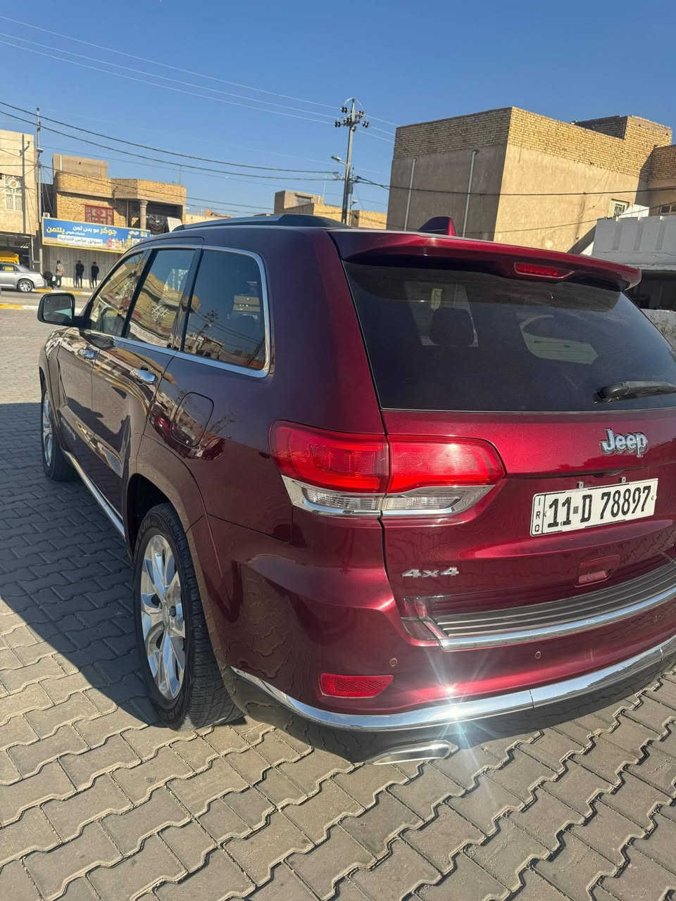 جيب سومت موديل ٢٠٢١ رقم بغدادباسمي هزه جديده وارد امريكي ضرر بنيد وجاملغ جاهزه.ومابيها اي نقص ماشيه ٥٠الف كم تحويل رقم انكليزي.موبايل ***********
