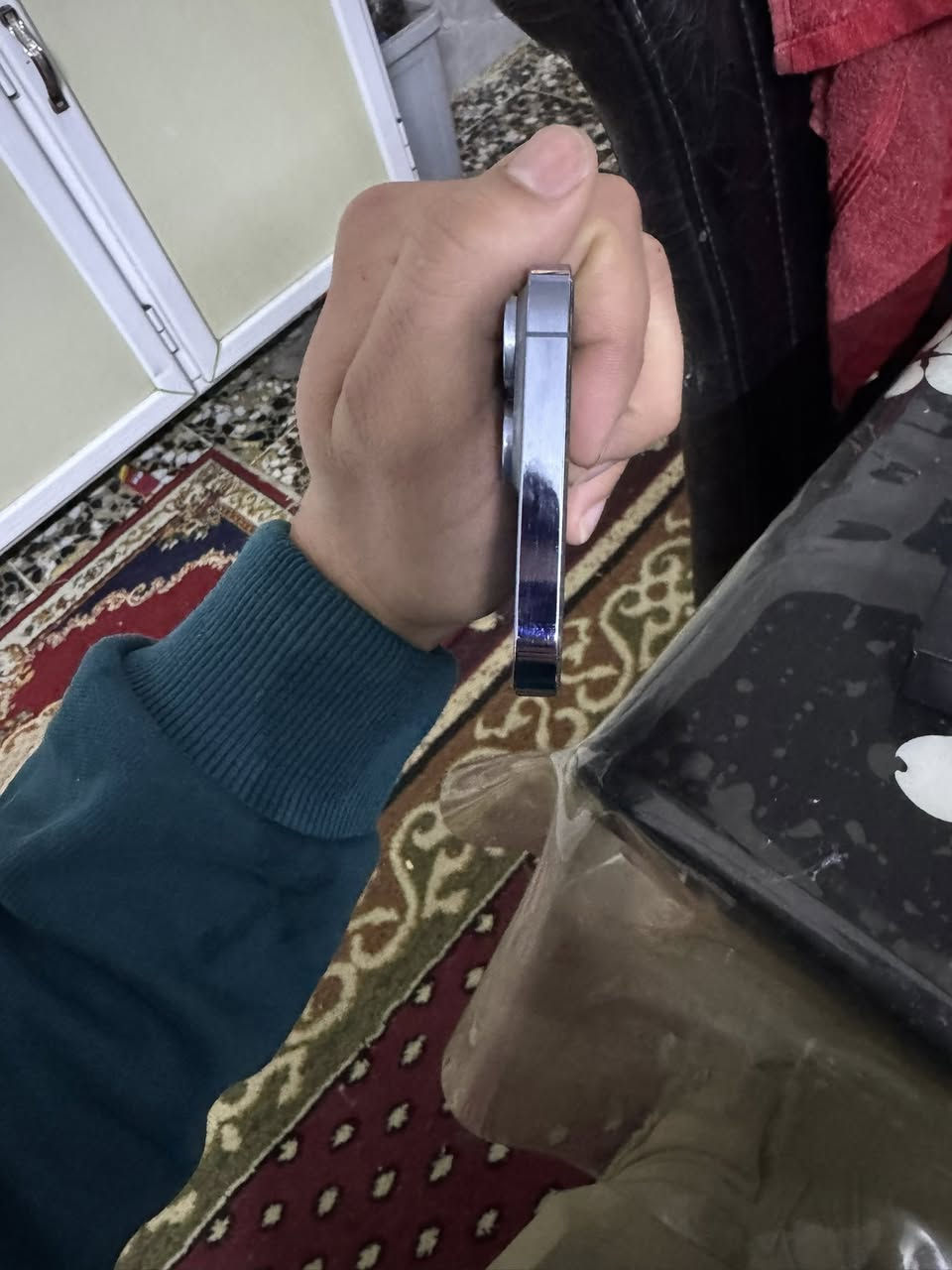 سلام عليكم ايفون 13 برو ماكس نضافه 100 بل ميه بطاريته ٨٠ مشتري بيدي مامفتوح مامبدل بي شي ابد السعر 700 مكاني شهداء العبيدي
***********
