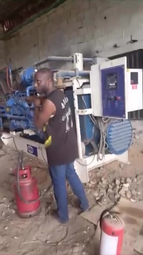 1000kva dorman Perkins, gas powered


**إذا كنت صاحب هذا الإعلان وتريد حذفه لأي سبب، رجاءا أرسل رسالة إلى الدعم الفني**